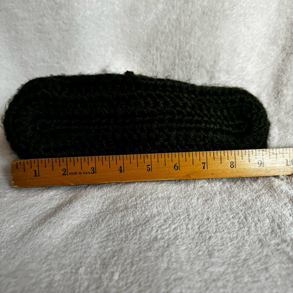 Handcrafted Santa Slippers - Picture 9 of 12